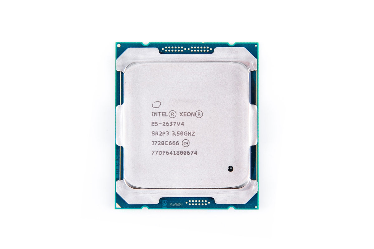 2680 v3 vs 2640 v3. Intel Core i7-7800x lga2066, 6 x 3500 МГЦ. Процессор e5 2640 v4. Intel Xeon Gold 5320. E5 2680 v4.