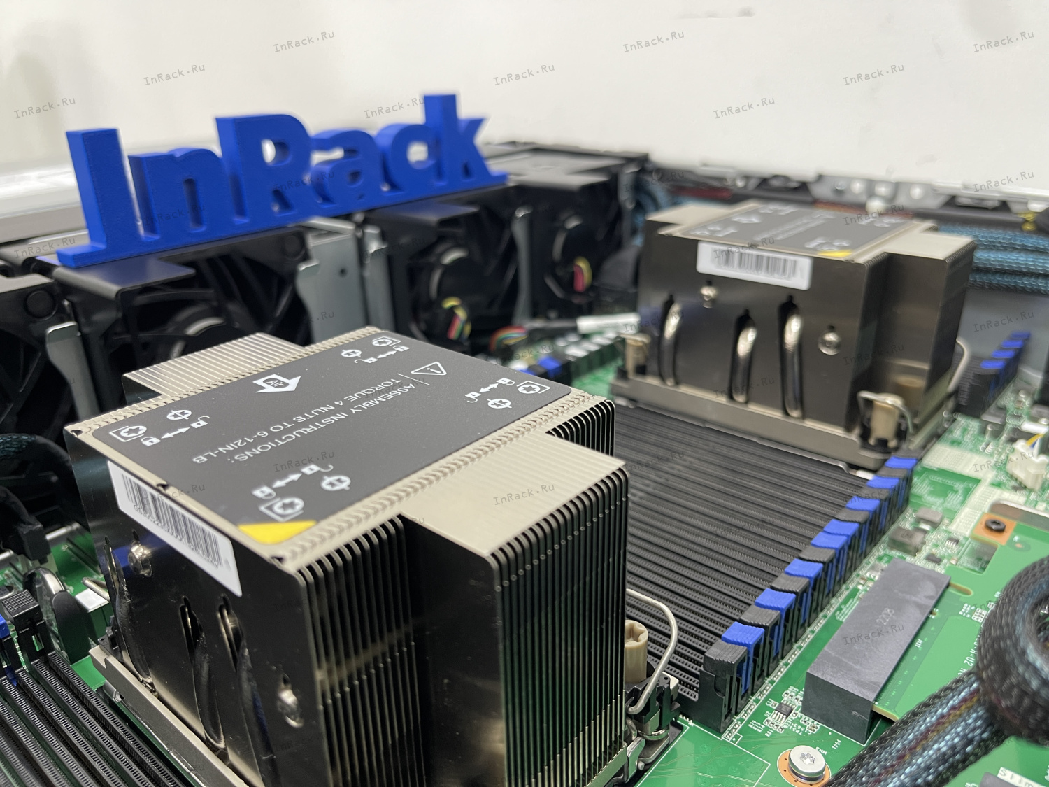 Nettrix R620 G40 24SFF NVMe / 2SFF SATA