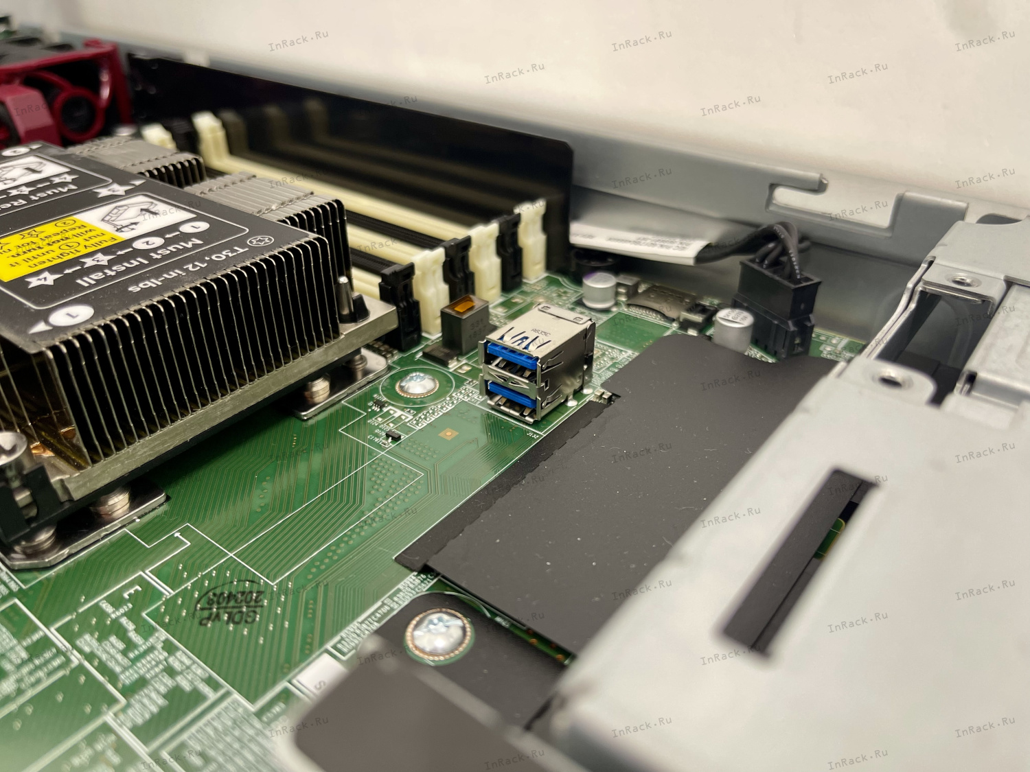 HP DL360 Gen10 8SFF